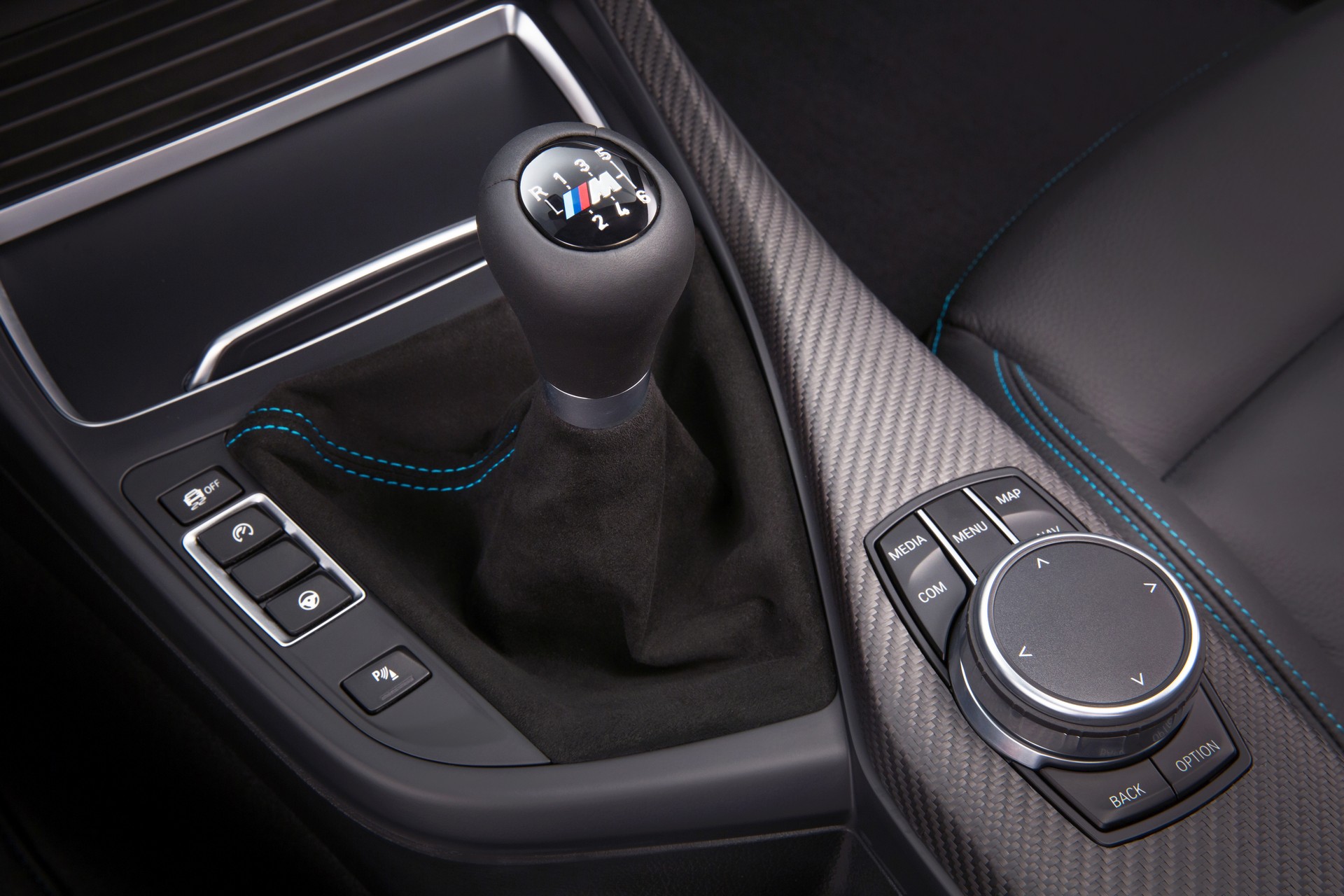 A BMW M divíziója egyelőre nem mond le a manuális váltókról