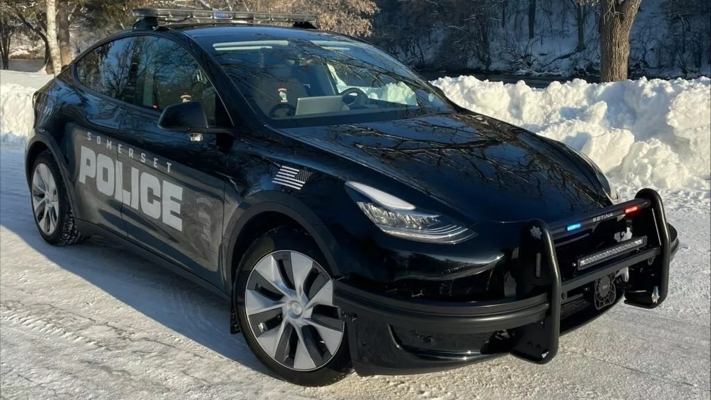 Tesla-Model-Y-Somerset-Police-Department-2s-1024×576