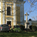 Már Magyarországon is részt vehetünk autóval a misén