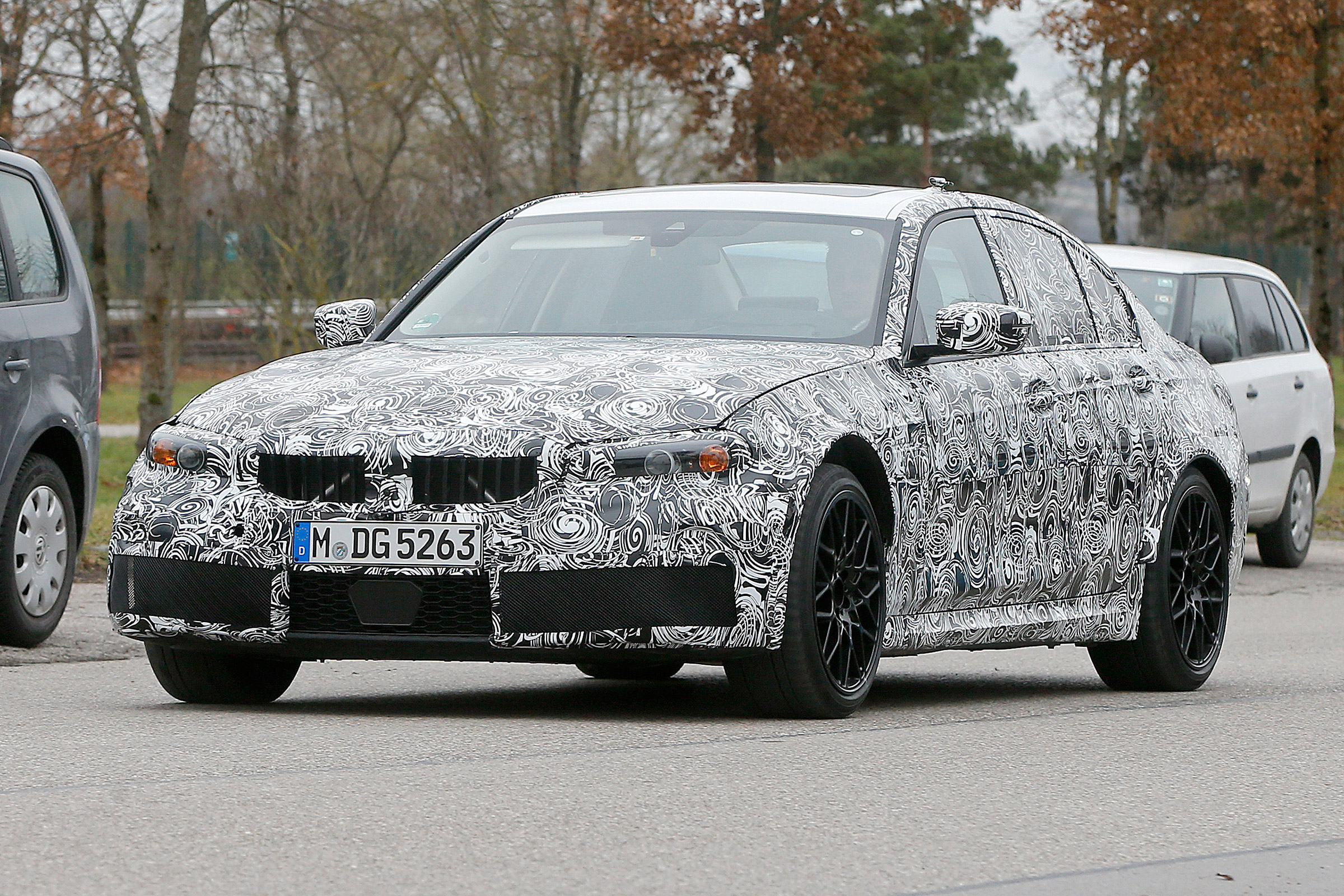 BMW M3 prototípus: elkapva