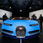 Négyüléses, az eddigieknél praktikusabb autón dolgozik a Bugatti