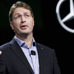 Drasztikusan csökkenti a fizetéseket a Daimler vezérigazgatója