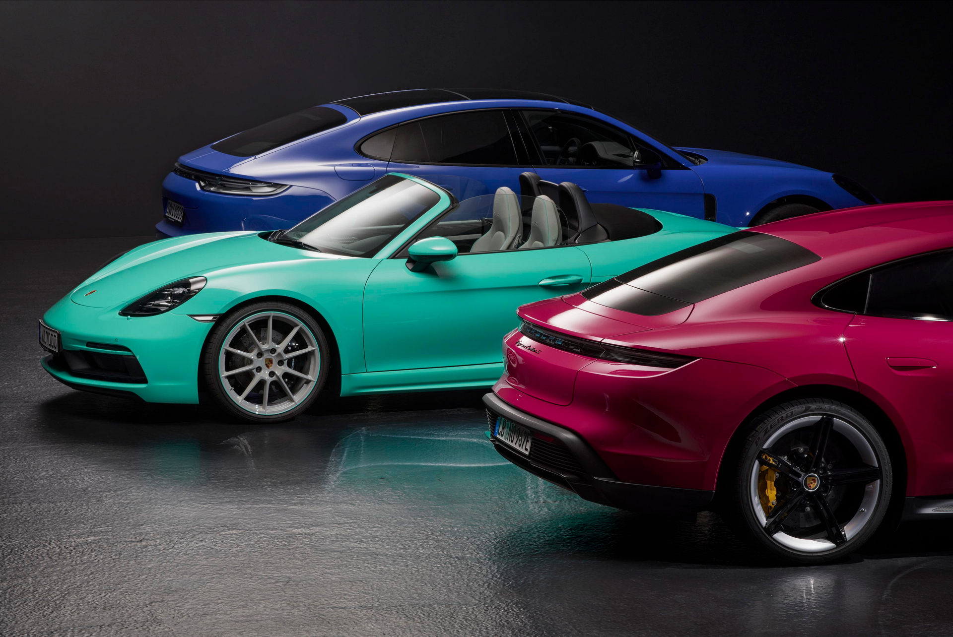 Egyre színesebb a Porsche kínálata